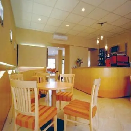 Trilo 4-6 Apartment Baveno